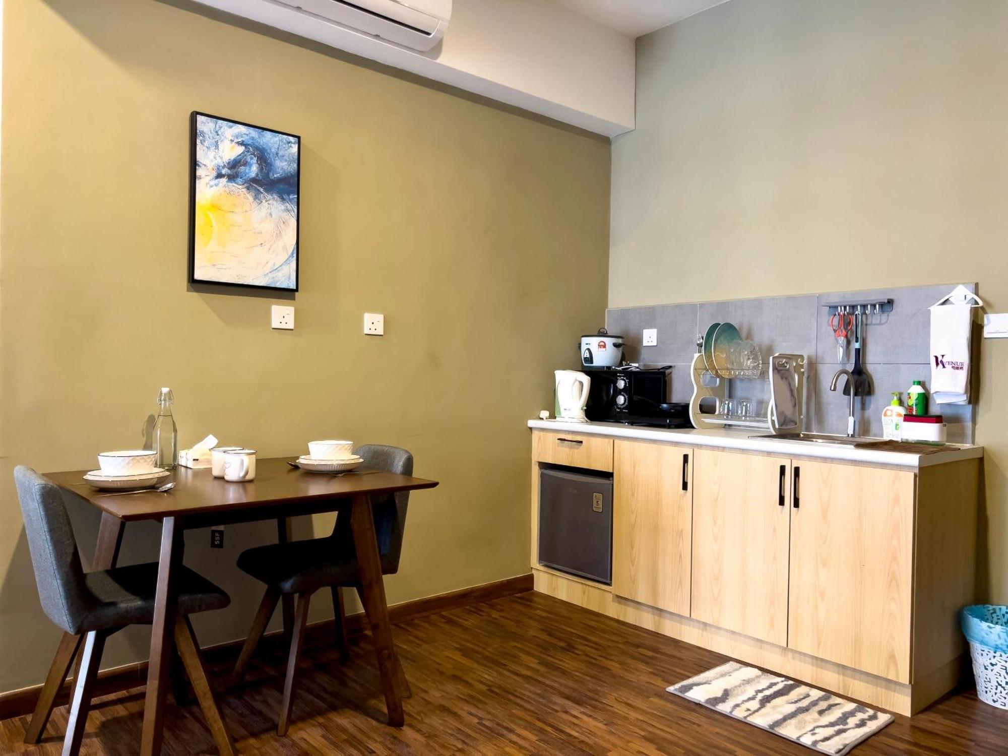 Hush Inn At K Avenue Κότα Κιναμπαλού Εξωτερικό φωτογραφία